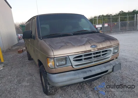1998 Ford Econoline Commercial/Recreational from USA, damaged, VIN 1FTRE1428WHB21704